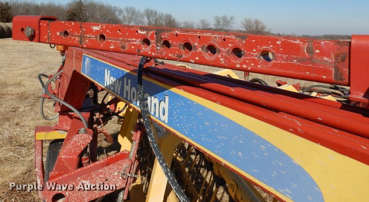 image for item DJ2900 New Holland 216 hay rake