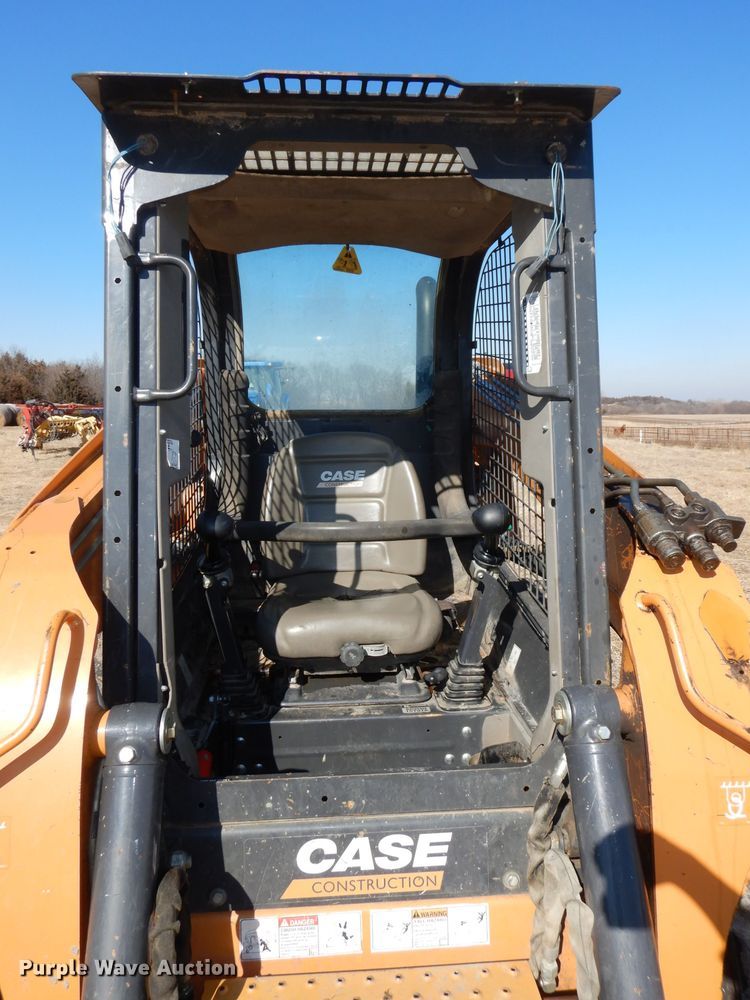 image for item DJ2901 2011 Case SR220  skid steer loader