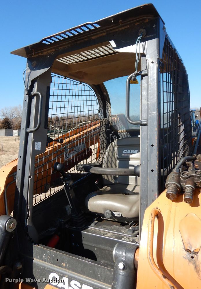 image for item DJ2901 2011 Case SR220  skid steer loader