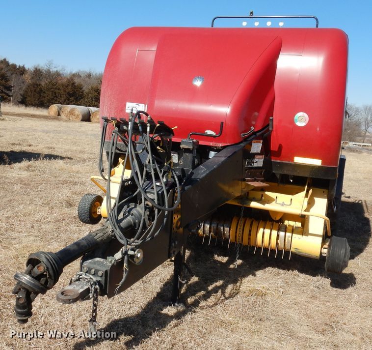 image for item DJ2902 2011 New Holland BB9060  4SS large square baler