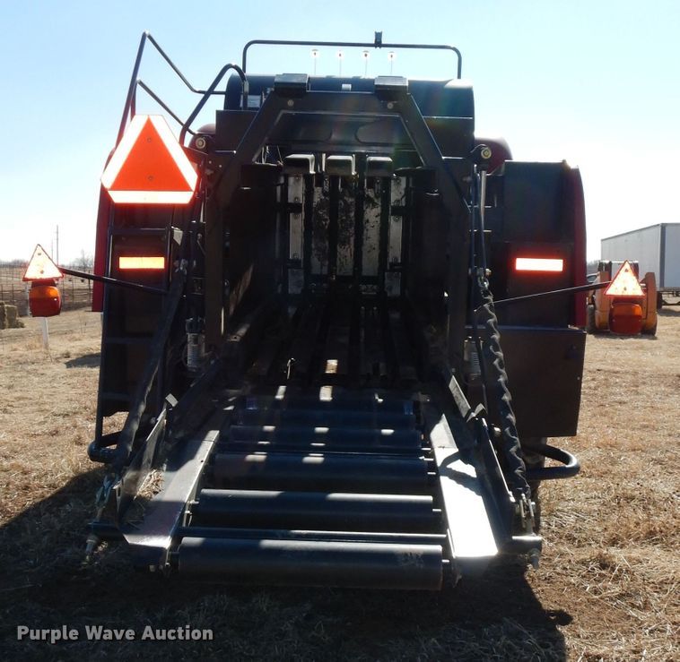 image for item DJ2902 2011 New Holland BB9060  4SS large square baler