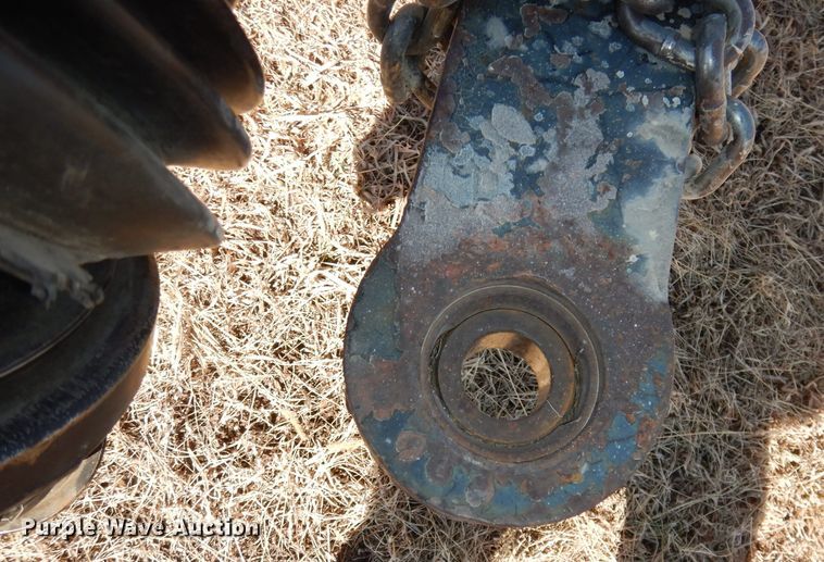 image for item DJ2902 2011 New Holland BB9060  4SS large square baler