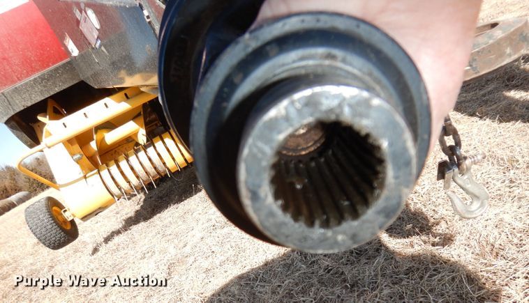 image for item DJ2902 2011 New Holland BB9060  4SS large square baler