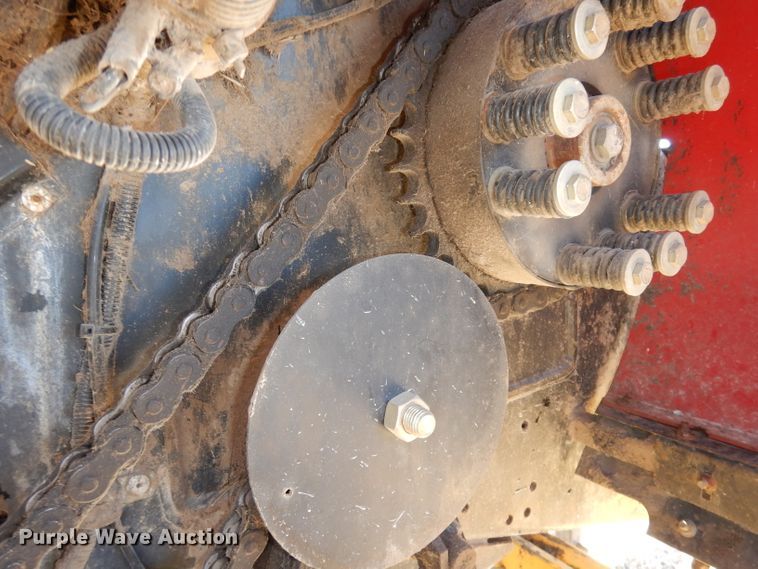 image for item DJ2902 2011 New Holland BB9060  4SS large square baler