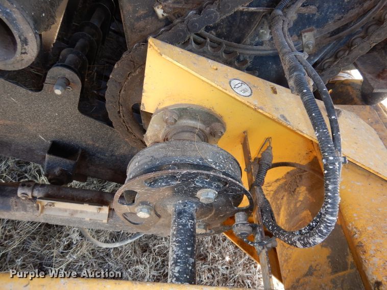 image for item DJ2902 2011 New Holland BB9060  4SS large square baler