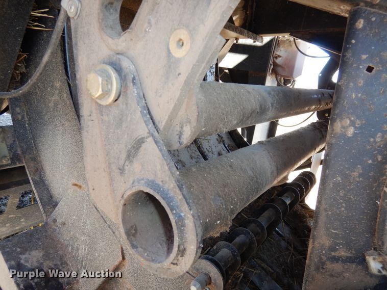 image for item DJ2902 2011 New Holland BB9060  4SS large square baler