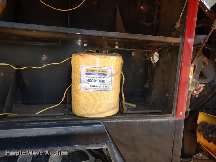 image for item DJ2902 2011 New Holland BB9060  4SS large square baler