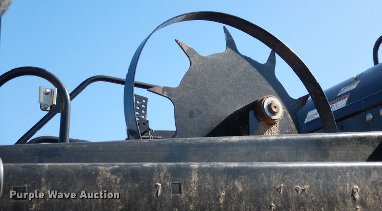 image for item DJ2902 2011 New Holland BB9060  4SS large square baler