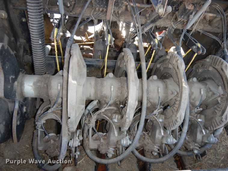 image for item DJ2902 2011 New Holland BB9060  4SS large square baler