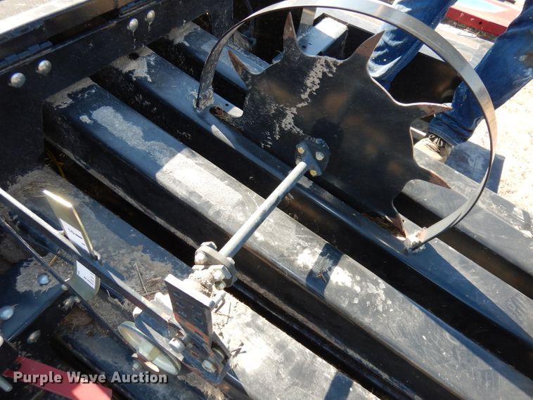 image for item DJ2902 2011 New Holland BB9060  4SS large square baler