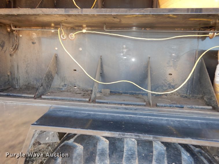 image for item DJ2902 2011 New Holland BB9060  4SS large square baler