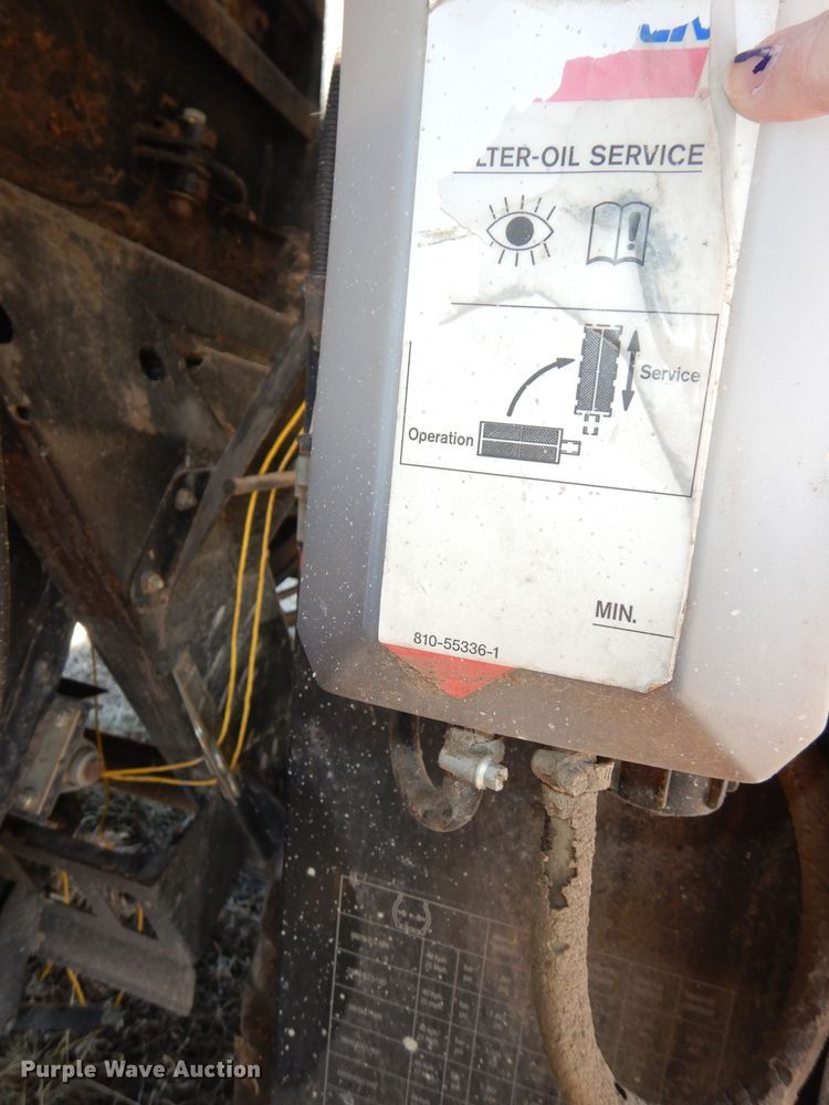 image for item DJ2902 2011 New Holland BB9060  4SS large square baler