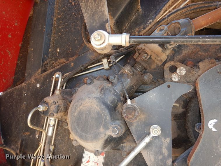 image for item DJ2902 2011 New Holland BB9060  4SS large square baler