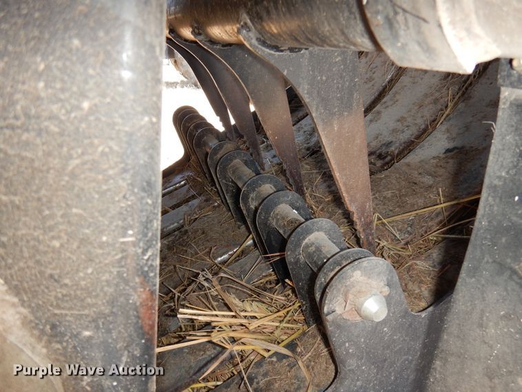 image for item DJ2902 2011 New Holland BB9060  4SS large square baler