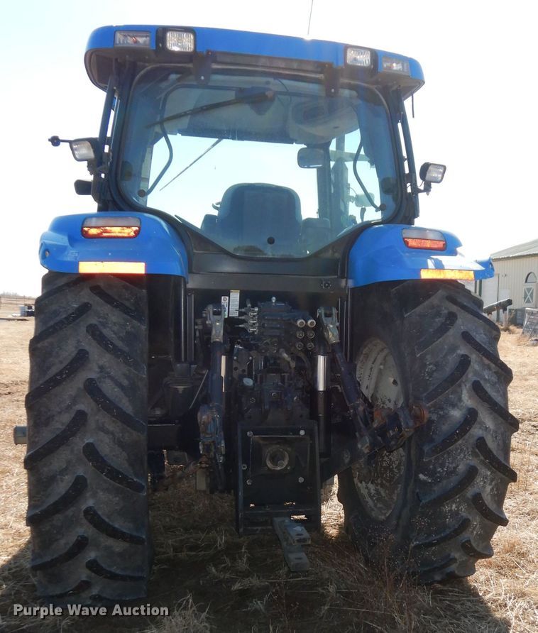 image for item DJ2903 2008 New Holland T6070  MFWD tractor