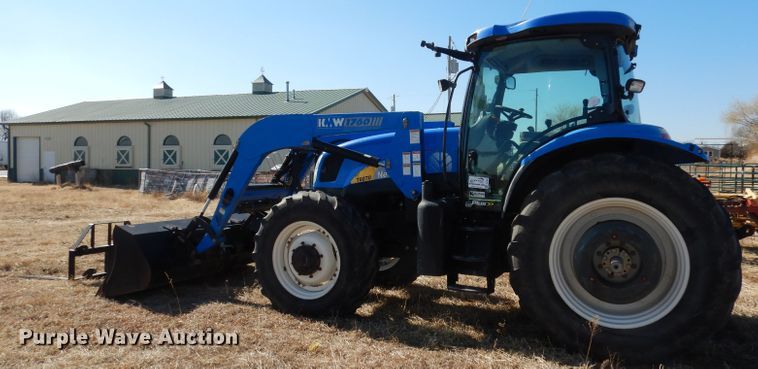 image for item DJ2903 2008 New Holland T6070  MFWD tractor