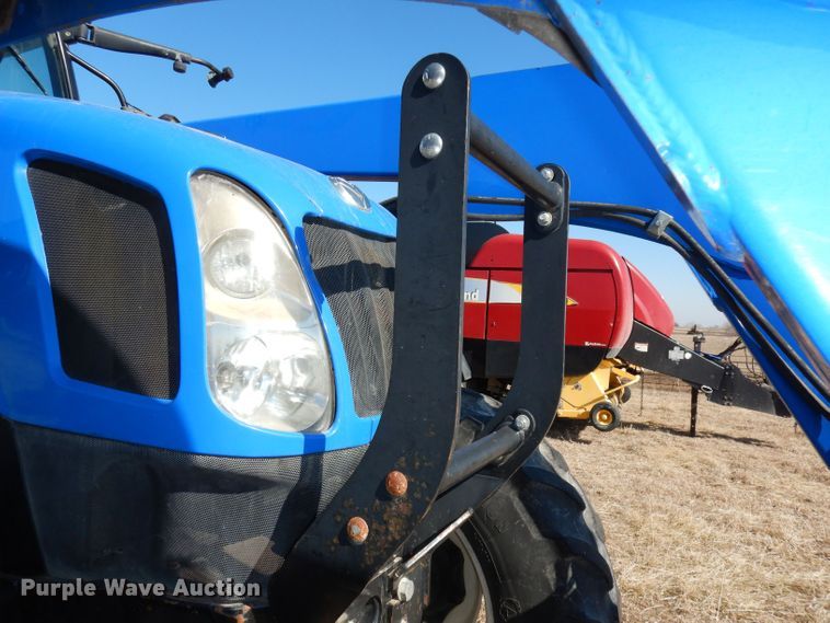 image for item DJ2903 2008 New Holland T6070  MFWD tractor