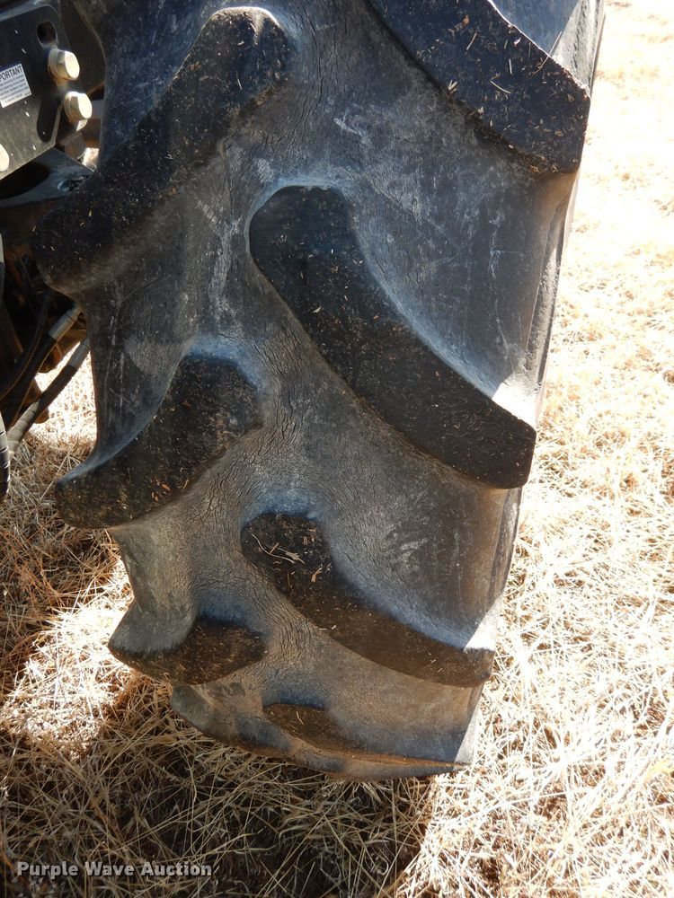 image for item DJ2903 2008 New Holland T6070  MFWD tractor