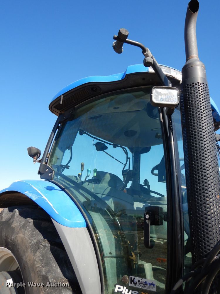 image for item DJ2903 2008 New Holland T6070  MFWD tractor