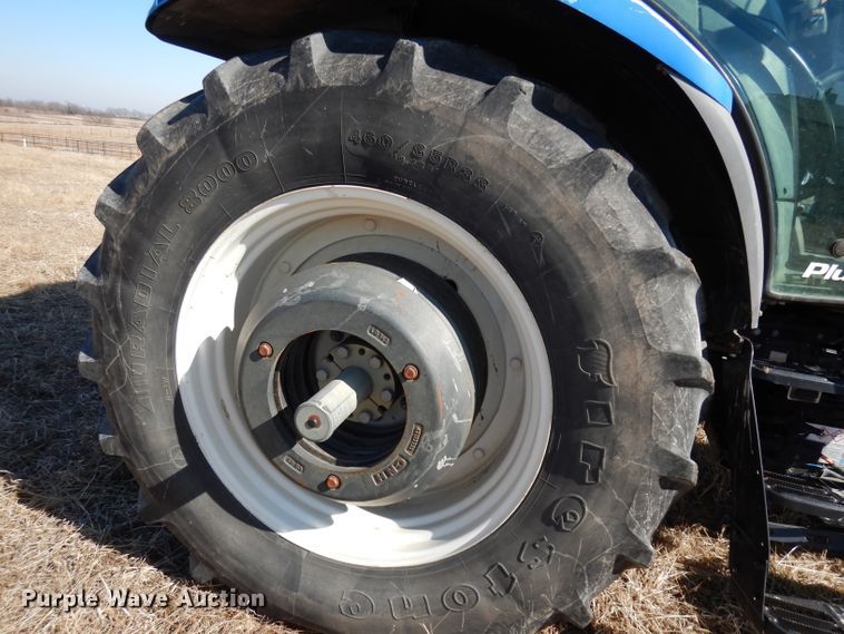 image for item DJ2903 2008 New Holland T6070  MFWD tractor