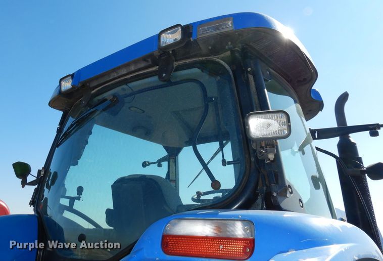 image for item DJ2903 2008 New Holland T6070  MFWD tractor