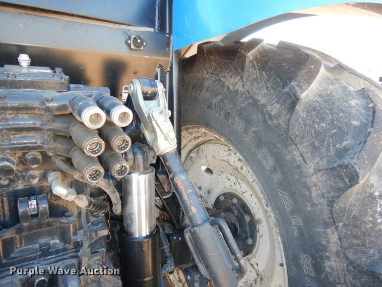 image for item DJ2903 2008 New Holland T6070  MFWD tractor