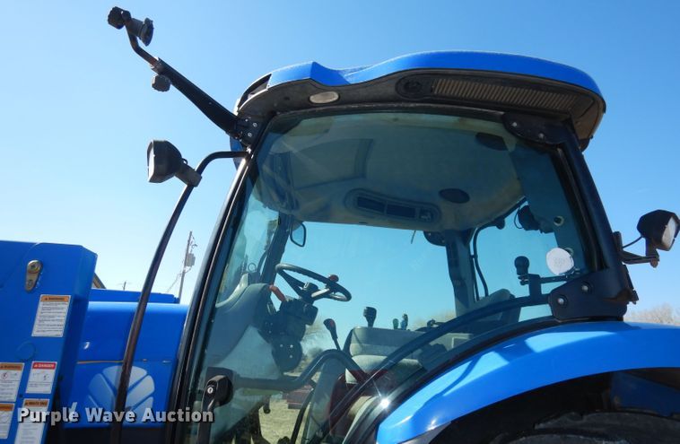 image for item DJ2903 2008 New Holland T6070  MFWD tractor