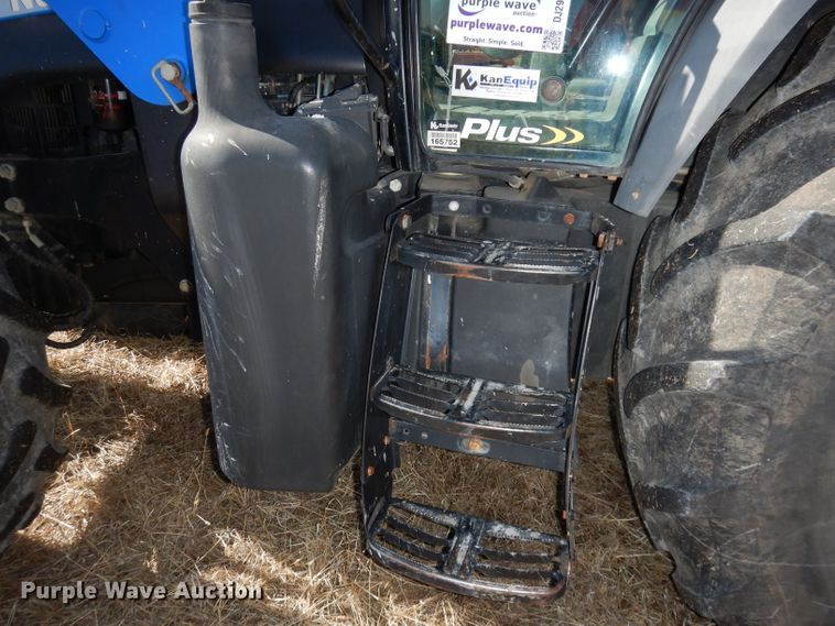 image for item DJ2903 2008 New Holland T6070  MFWD tractor