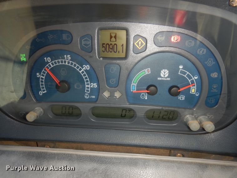 image for item DJ2903 2008 New Holland T6070  MFWD tractor