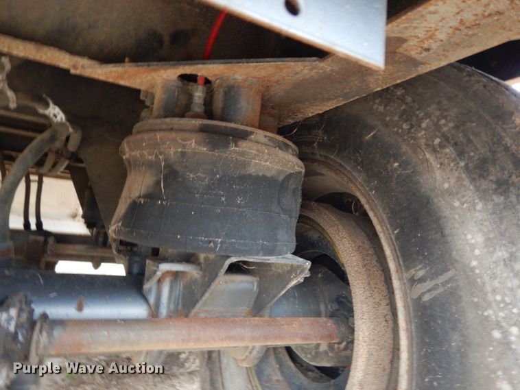 image for item DJ7294 1998 Merritt 43X96X80X2BX2AXGS grain trailer