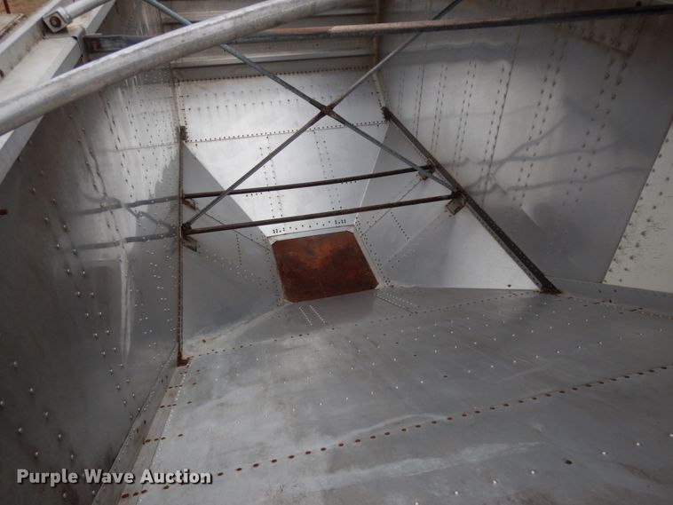 image for item DJ7294 1998 Merritt 43X96X80X2BX2AXGS grain trailer