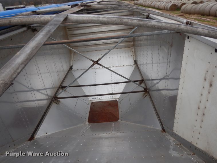 image for item DJ7294 1998 Merritt 43X96X80X2BX2AXGS grain trailer