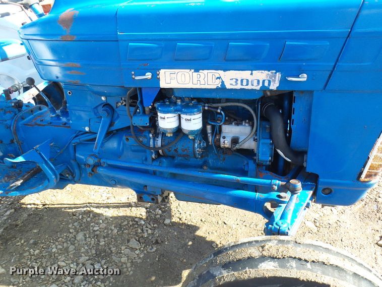 image for item DL0763 Ford 3000  tractor