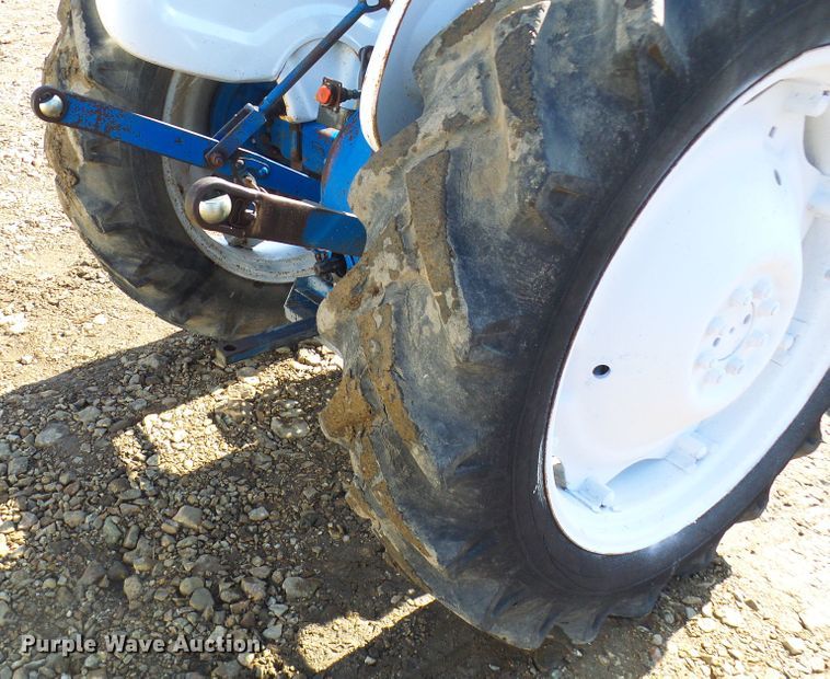 image for item DL0763 Ford 3000  tractor