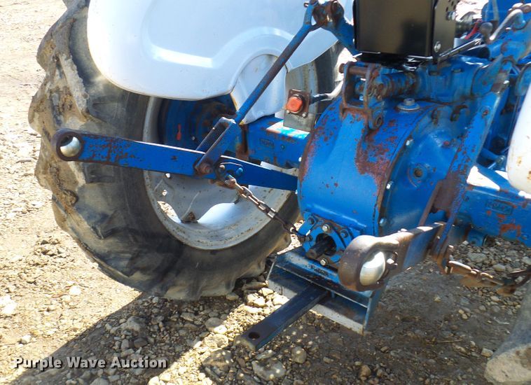 image for item DL0763 Ford 3000  tractor