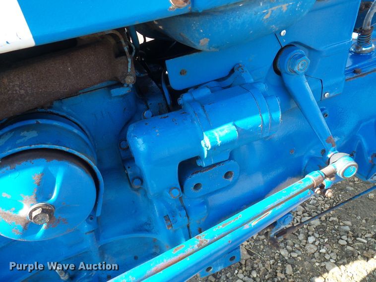 image for item DL0763 Ford 3000  tractor