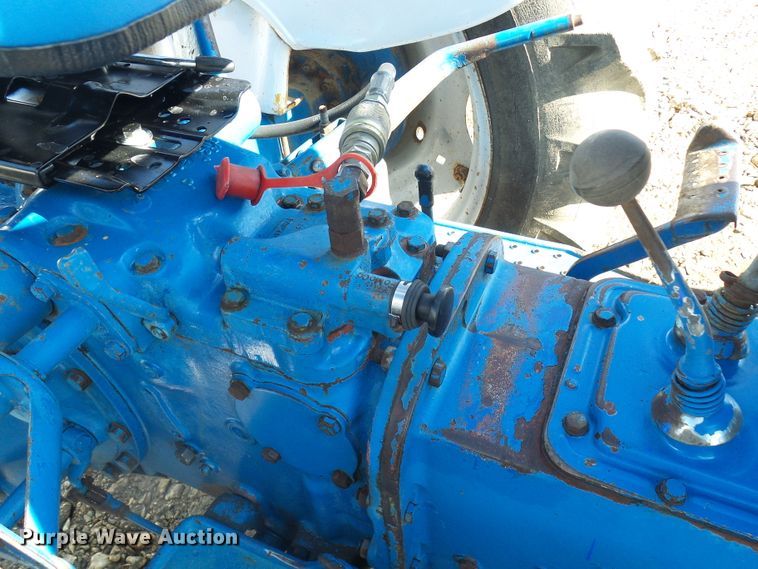 image for item DL0763 Ford 3000  tractor
