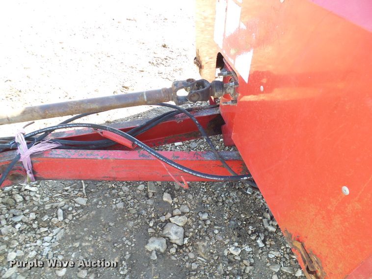 image for item DL0764 Gehl MS1312 Scavenger  manure spreader