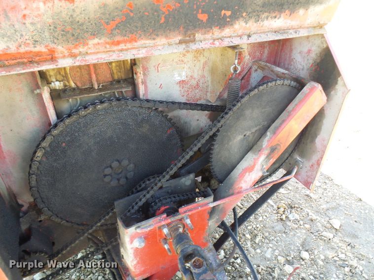 image for item DL0764 Gehl MS1312 Scavenger  manure spreader