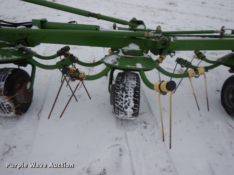 image for item DL2121 2007 Krone KW13.02/12T  hay rake