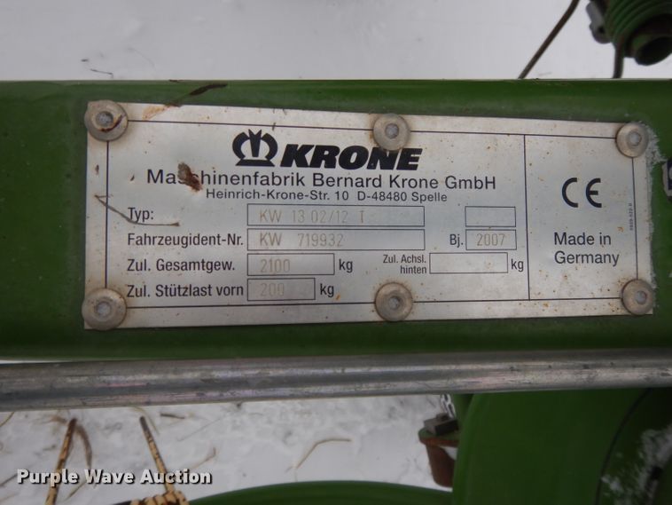 image for item DL2121 2007 Krone KW13.02/12T  hay rake