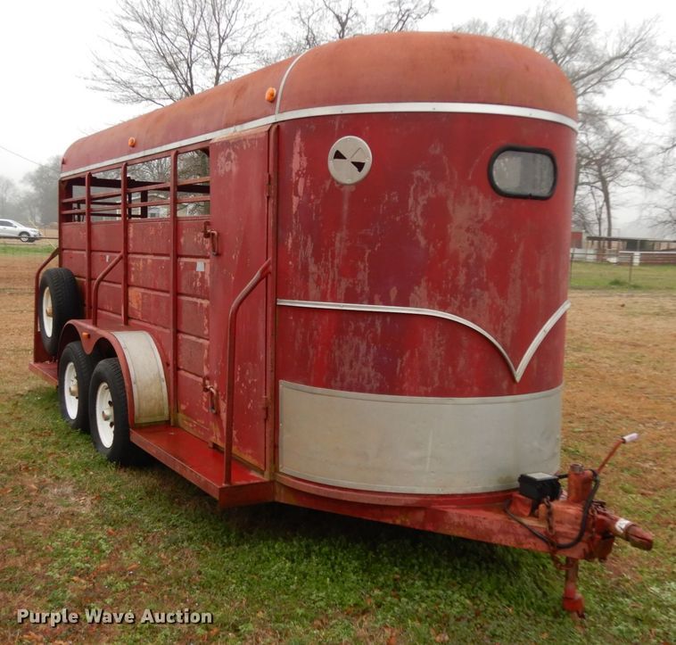image for item DM2797 1993 WW  livestock trailer