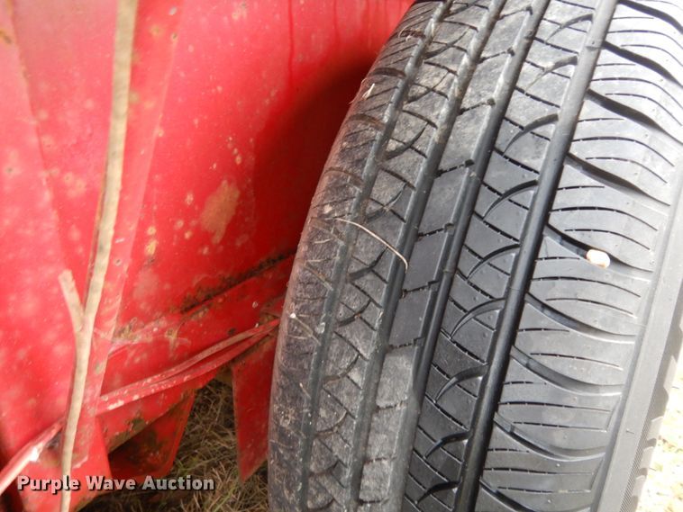 image for item DM2797 1993 WW  livestock trailer