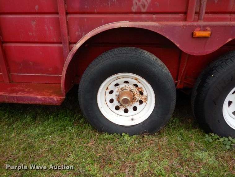 image for item DM2797 1993 WW  livestock trailer