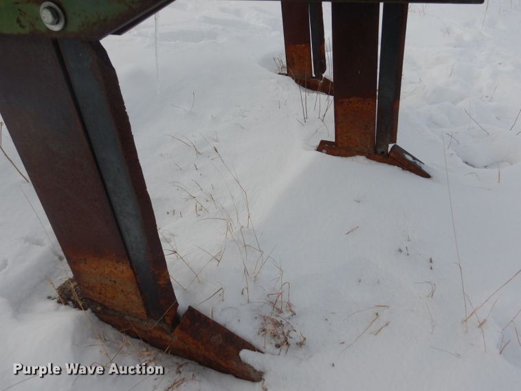 image for item FA9477 John Deere  ripper