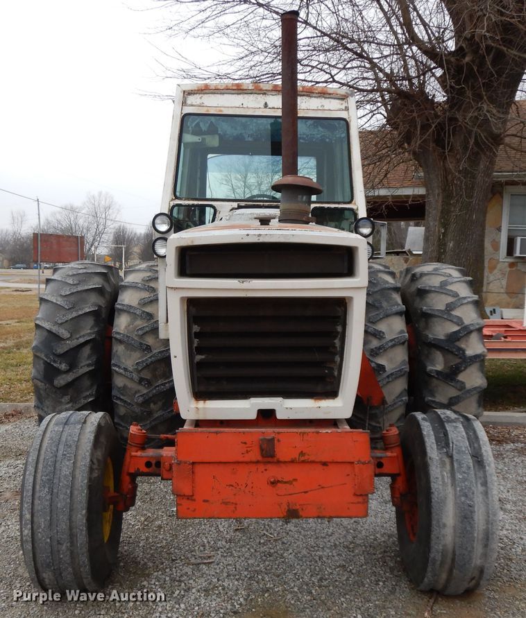 image for item GG9374 Case 1570  tractor