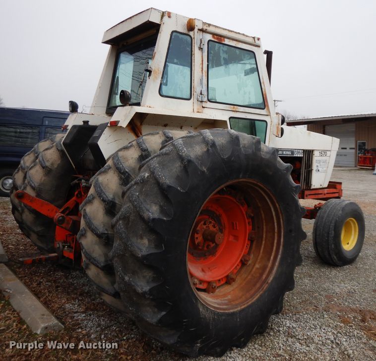 image for item GG9374 Case 1570  tractor