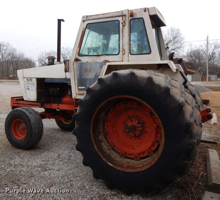image for item GG9374 Case 1570  tractor