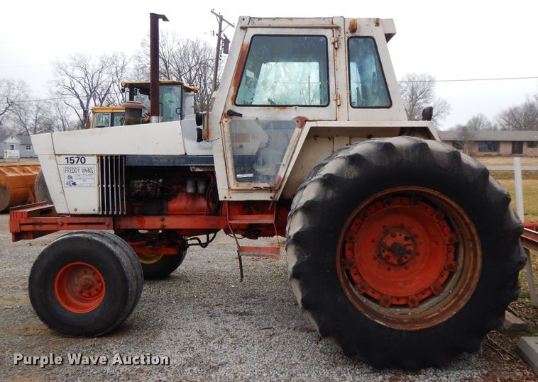 image for item GG9374 Case 1570  tractor