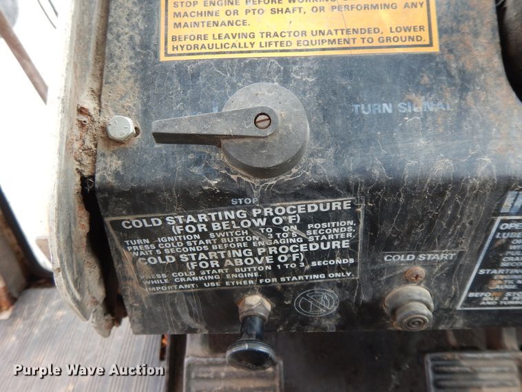 image for item GG9374 Case 1570  tractor